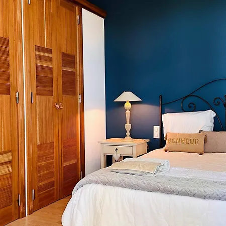 Sud Vue * לה קרואה-ואלמר